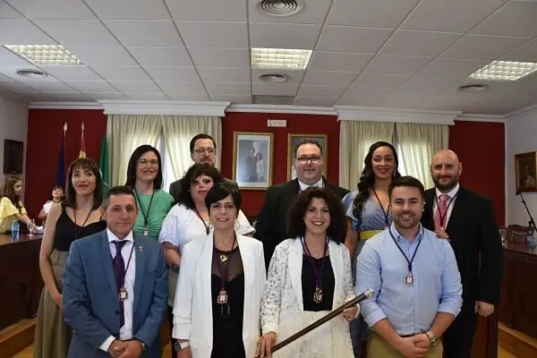 Pleno constituci&oacute;n (2)_opt
