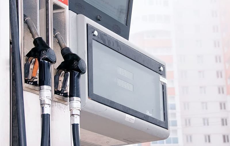 gas-station-fuel-pump_opt