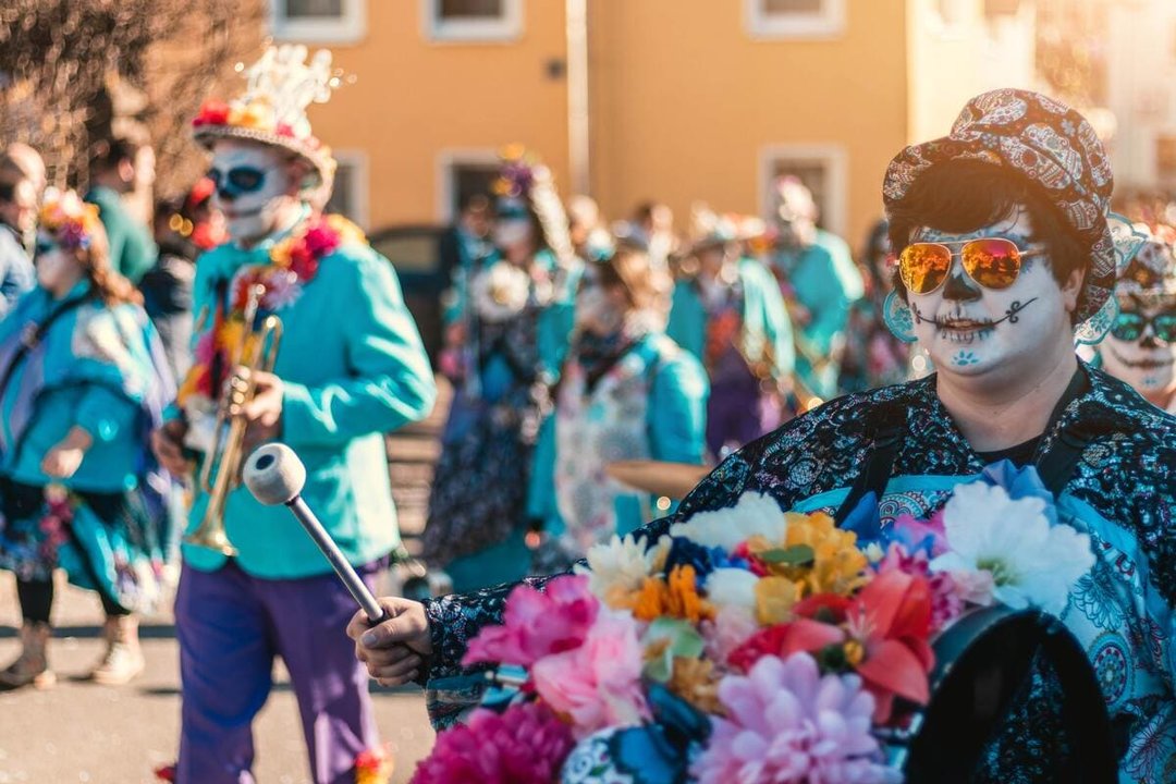  Sumérgete en la riqueza cultural del Carnaval de Almodóvar del Río 