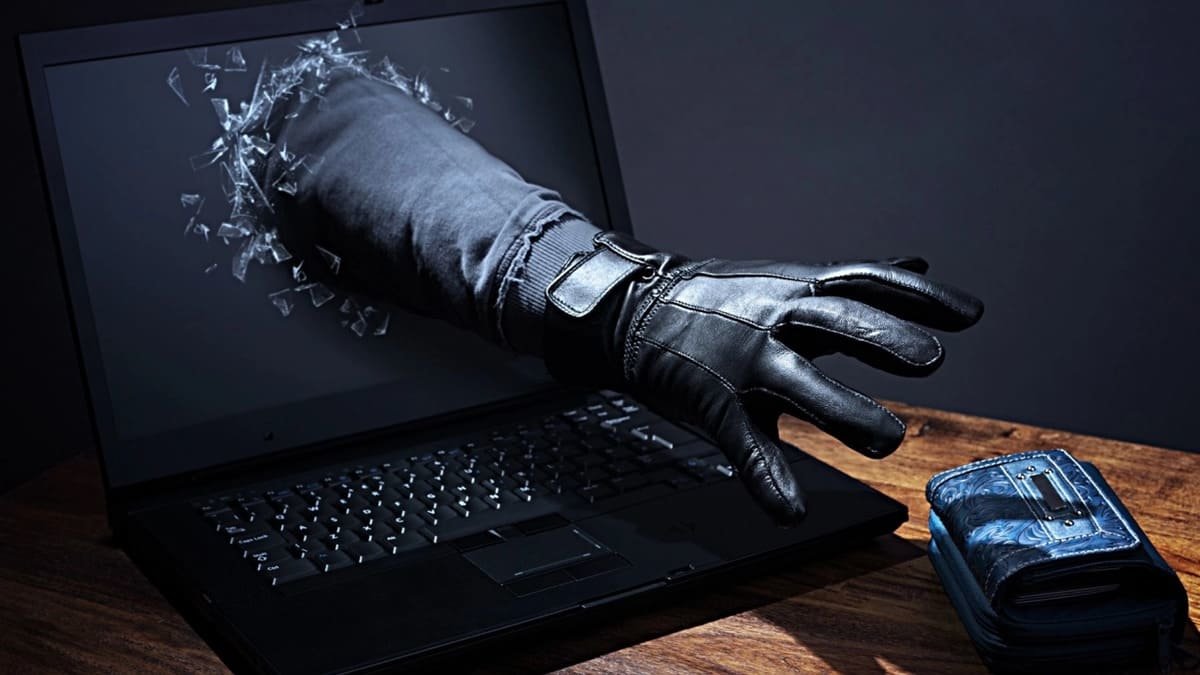  GLORIA HEREDIA - Estafas en la videncia en línea - Cómo protegerse de los fraudes en las redes sociales 