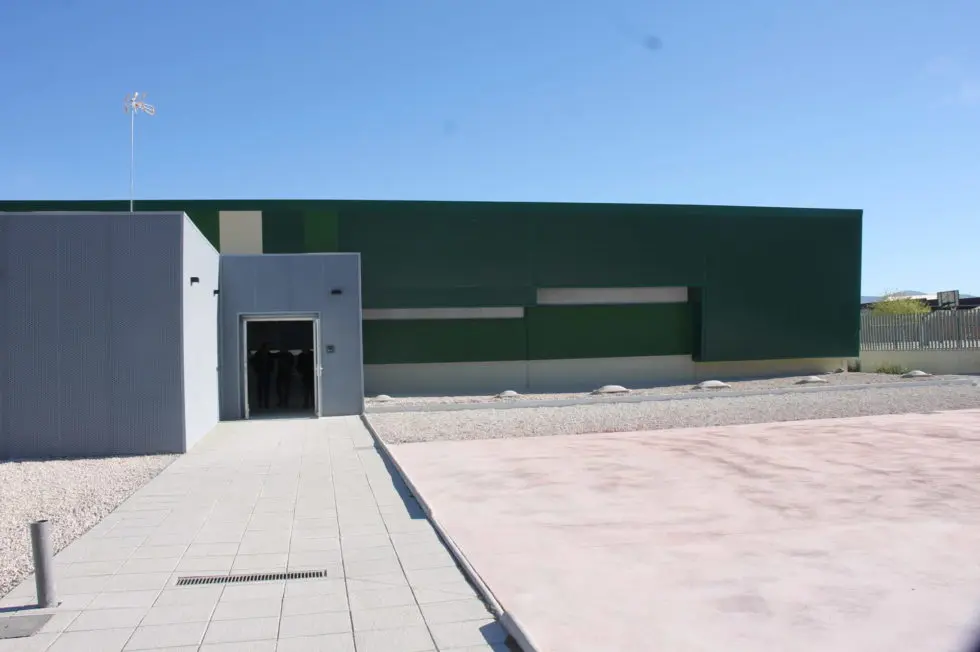 Vista exterior pabell&oacute;n