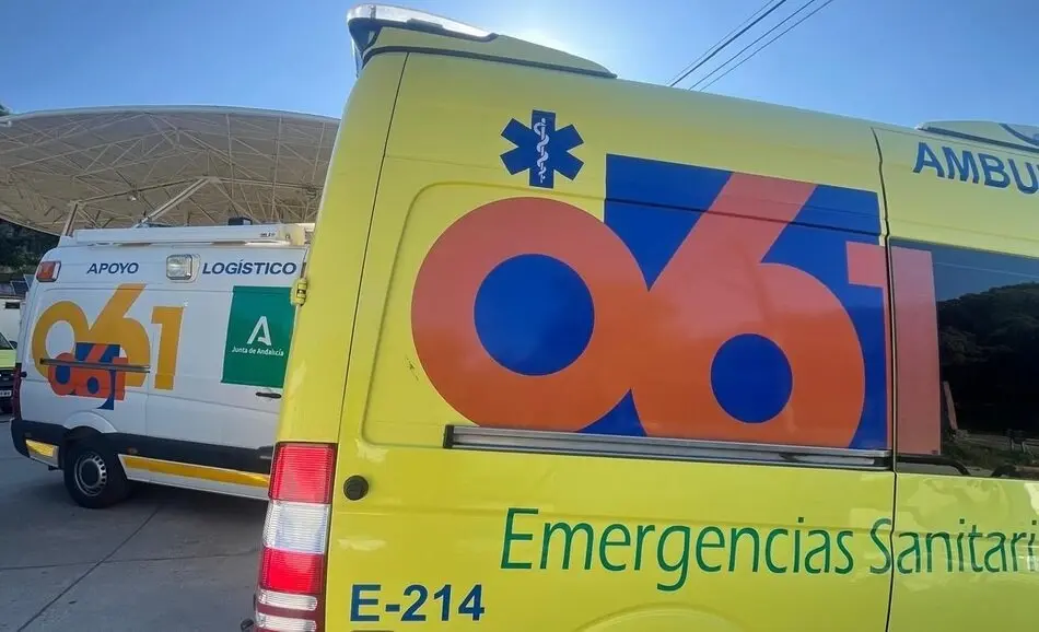Gq69BGmWoAAVm3- (1)