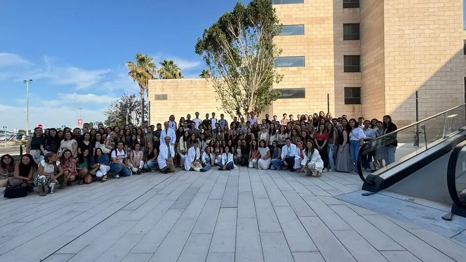 Bienvenida residentes 2025 (1)