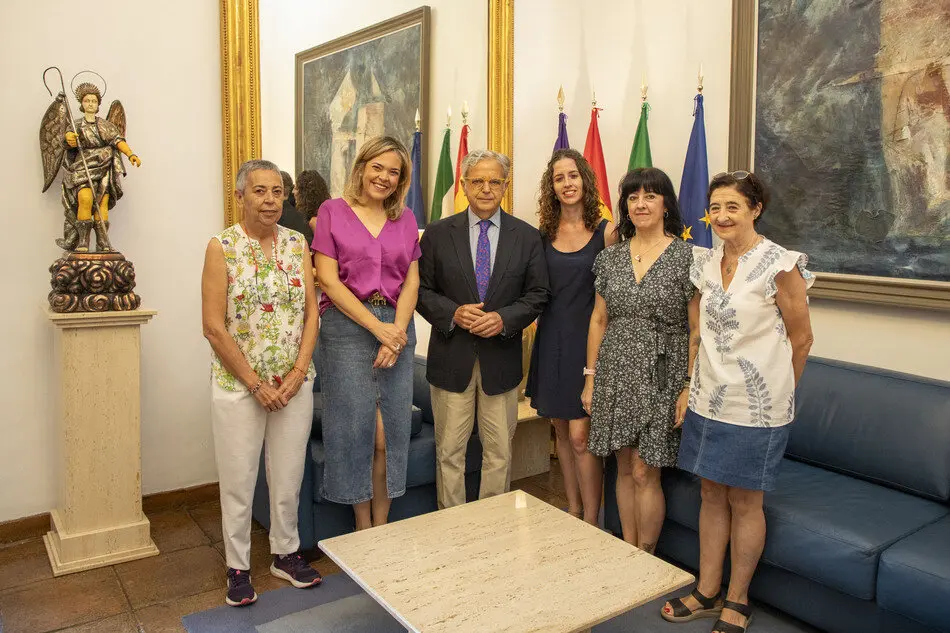FOTO_Convenio-Plataforma-Cordobesa-Contra-la-Viole-1 (1)