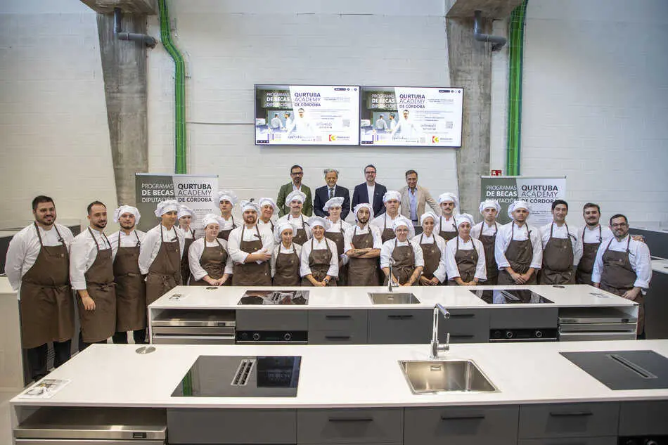 FOTO_-Programa-de-Becas-Qurtuba-Academy-DiputaciO-1 (1)