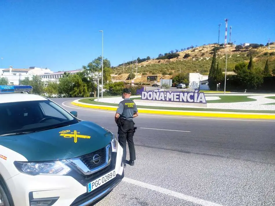 LUQUE SEGURIDAD CIUDADANA EN DO&Ntilde;A MENCIA (1)