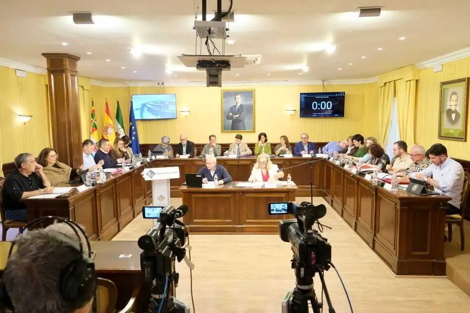 Pleno mes de abril_(27-04-2026)_1 (1)