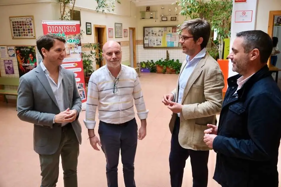 Nuevo Ciclo Formativo de Peluquer&iacute;a en el IES 'Alcal&aacute;-Galiano'_(07-05-2026)_1 (1)
