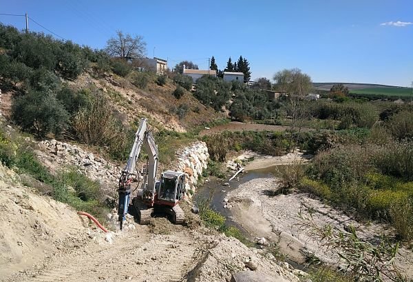 inicio obras en el río Lucena_opt