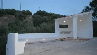 tojar
