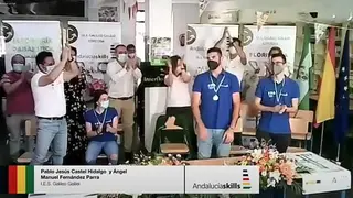 Imagen entrega premio IES Galileo Galilei_opt