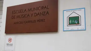 escuela-municipal-de-musica-y-danza (1)