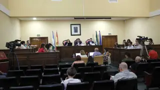 240626-PLENO-AYUNTAMIETO-10-980x653