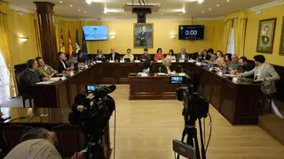 Pleno de marzo en el Ayuntamiento de Cabra_(31-03-2025)_1 (1)