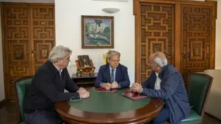 FOTO_Firmas-Convenios-Emproacsa_01-scaled-wpcf_600x400 (1)