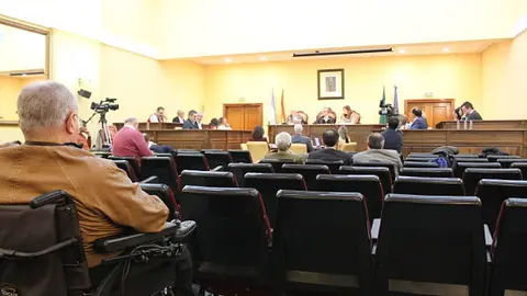 Sesi&oacute;n plenaria de anoche_opt