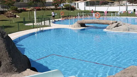 Piscinas municipales al aire libre de Lucena_opt (1)