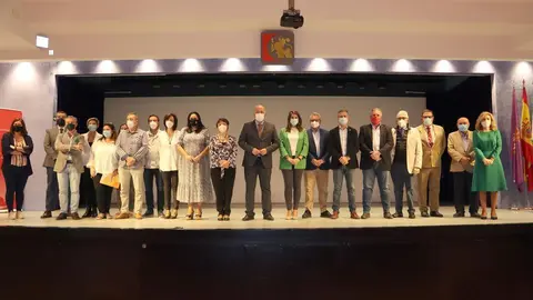 fotoconstituciondelconsejodelolivar01