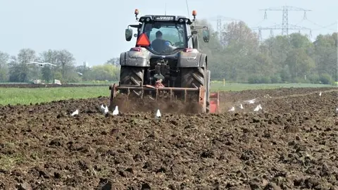 Foto tractor (1)_opt
