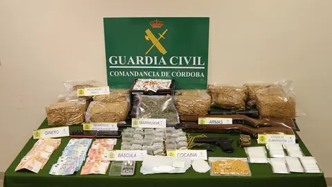 COCA&Iacute;NA Y MARIHUANA VVA_opt