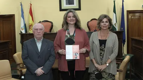 211008 PRESENTACI&Oacute;N MUJERES LUCENTINAS 10