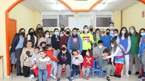 Visita a la ludoteca de NEE_opt