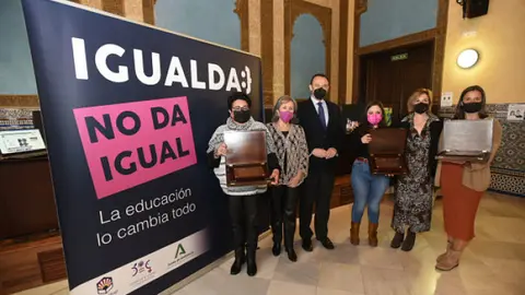 725cd4f21c13fe548b77ea20f8cf83f2_L_opt
