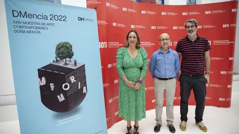 FOTO_Presentacion-DMencia-2022_01-scaled