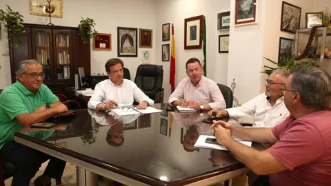 230808-REUNION-PLATAFORMA-HOSPITAL-1-980x653