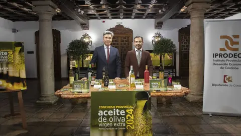FOTO_Anuncio-de-los-finalistas-del-Concurso-Provincial-de-Aceite_14-scaled (1)