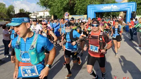 Imagen de los corredores durante la primera edici&oacute;n (1)