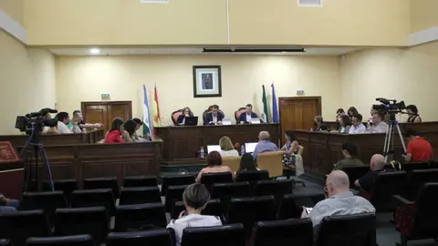 240626-PLENO-AYUNTAMIETO-10-980x653