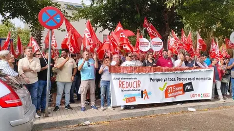26.9.2024 Concentraci&oacute;n ante CECO por las 37,5 h (2) (1)