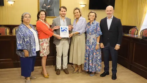 Entrega Premio &lsquo;Pueblo Saludable&rsquo;_(01-10-2024)_1 (1)