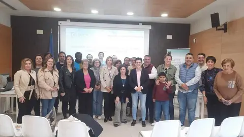 FOTO-Encuentro-Comarcal-Cooperacion-3-scaled (1)