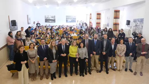 Acto D&iacute;a Discapacidad en Cabra_(03-12-2024)_1 (1)