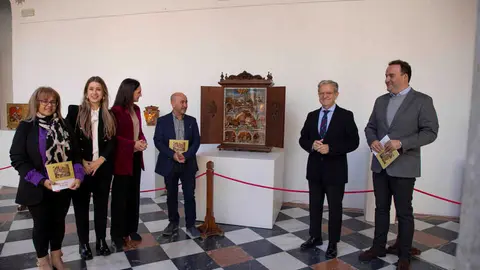 FOTO_Inauguracion-Exposicion-Misterios-y-Belenes-Dioramas_14-scaled (1)