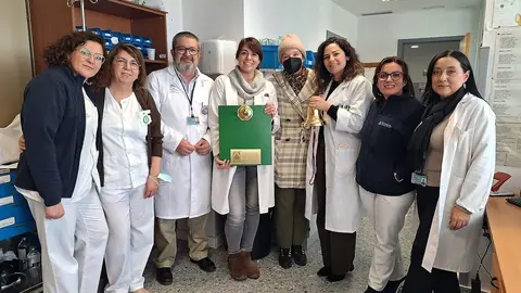 NP Donaci&oacute;n de una Campana de la Vida al HIM (1)