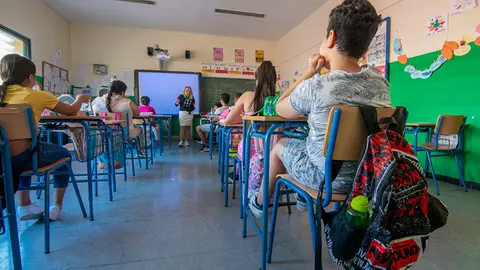 1702299350178DEFPAulas_alumnos 23_24 Est&aacute;ndar (1)