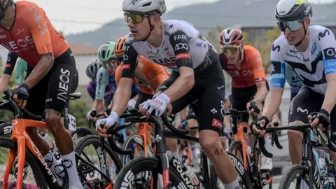 VUELTA-ANDALUCIA-2025-1a-ETAPA-980x653