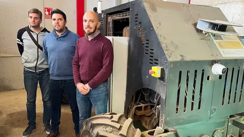 20250304TractorRobot (1)