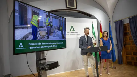 FOTO_PresentaciOn-PFEA_11-scaled (1)