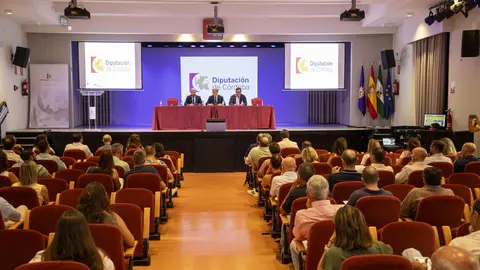 FOTO_PresentaciOn-del-Plan-de-InnovaciOn-TecnolA-1