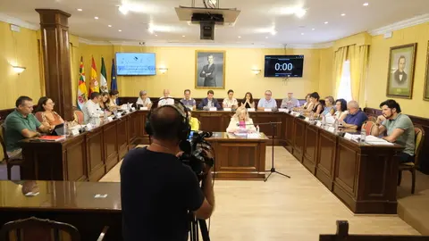 Pleno extraordinario contrato recogida basura y limpieza_(15-09-2025)_1 (1)