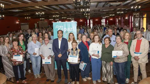 FOTO_Entrega-Diplomas-Eres-Capaz_21-scaled (1)