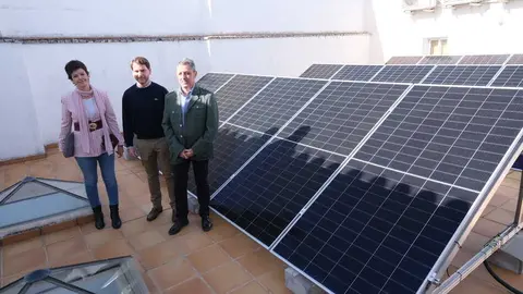Sistema energ&iacute;a fotovoltaica Casa de la Juventud_(11-11-2025)_1 (1) (1)