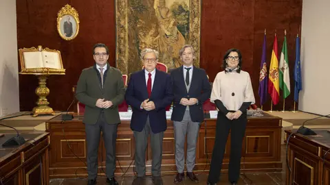 FOTO_PresentaciOn-del-Programa-ID-Talent-impulsado-por-DiputaciOn-de-COrdoba-e-IMIBIC_01-scaled (1)