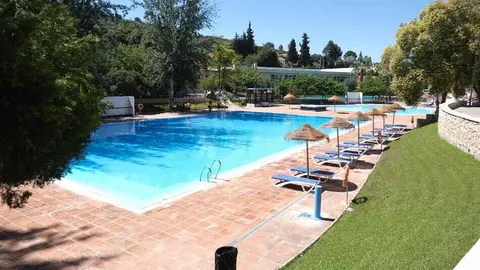 Piscinas de verano del Parque Deportivo 'Heliodoro Mart&iacute;n'_(archivo) (1)