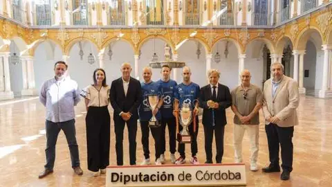 FOTO_RecepciOn-Real-Club-Priego-Tenis-Mesa-5-scaled-wpcf_600x400