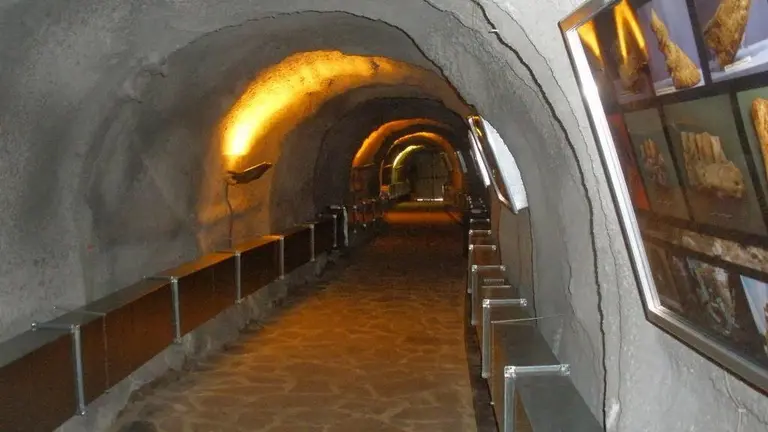 Acceso cueva